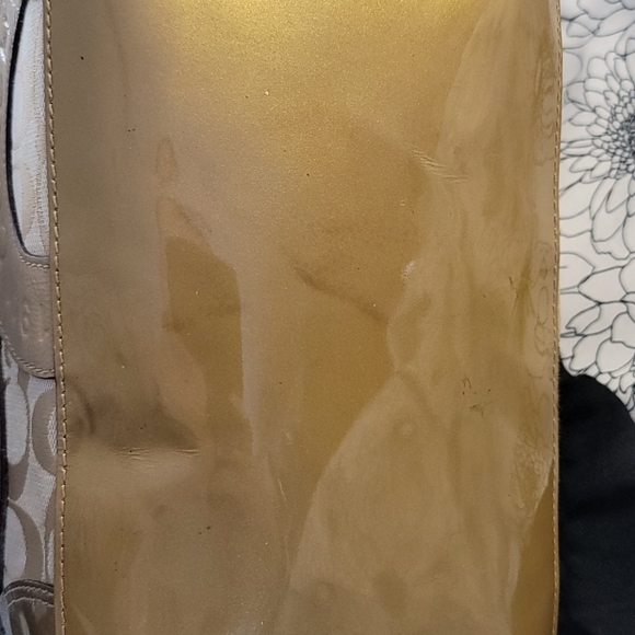 Coach Patent Leather HandBag - Picture 8 of 11